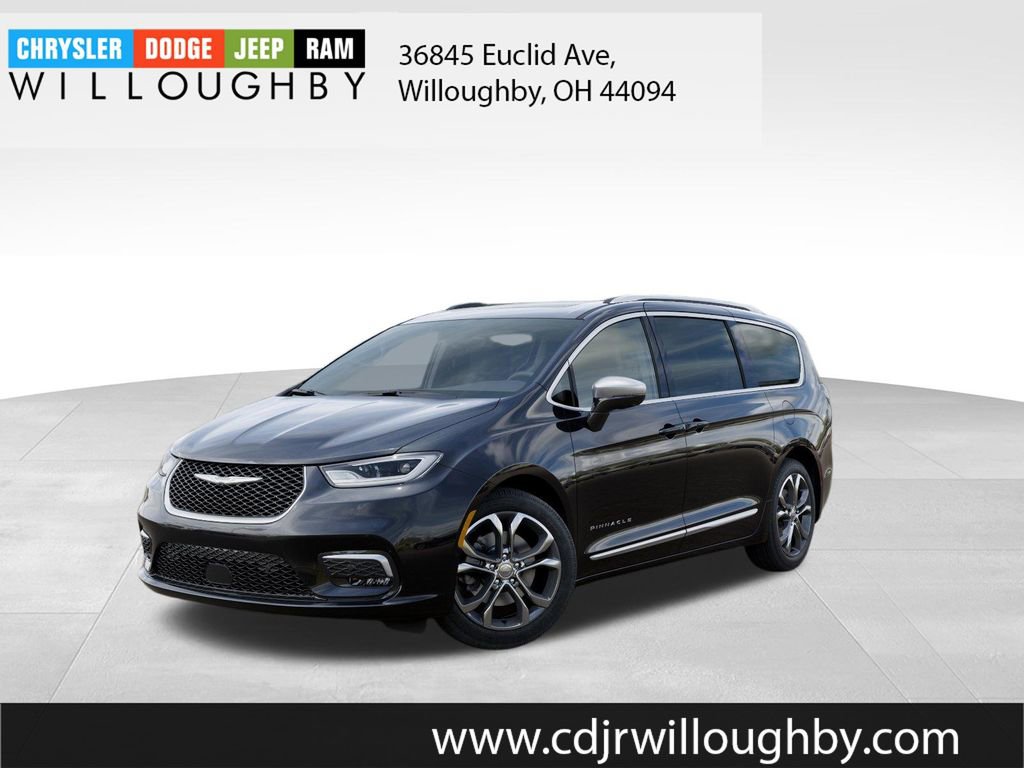 New 2026 Chrysler Pacifica Pinnacle w/ Trailer Tow Group
