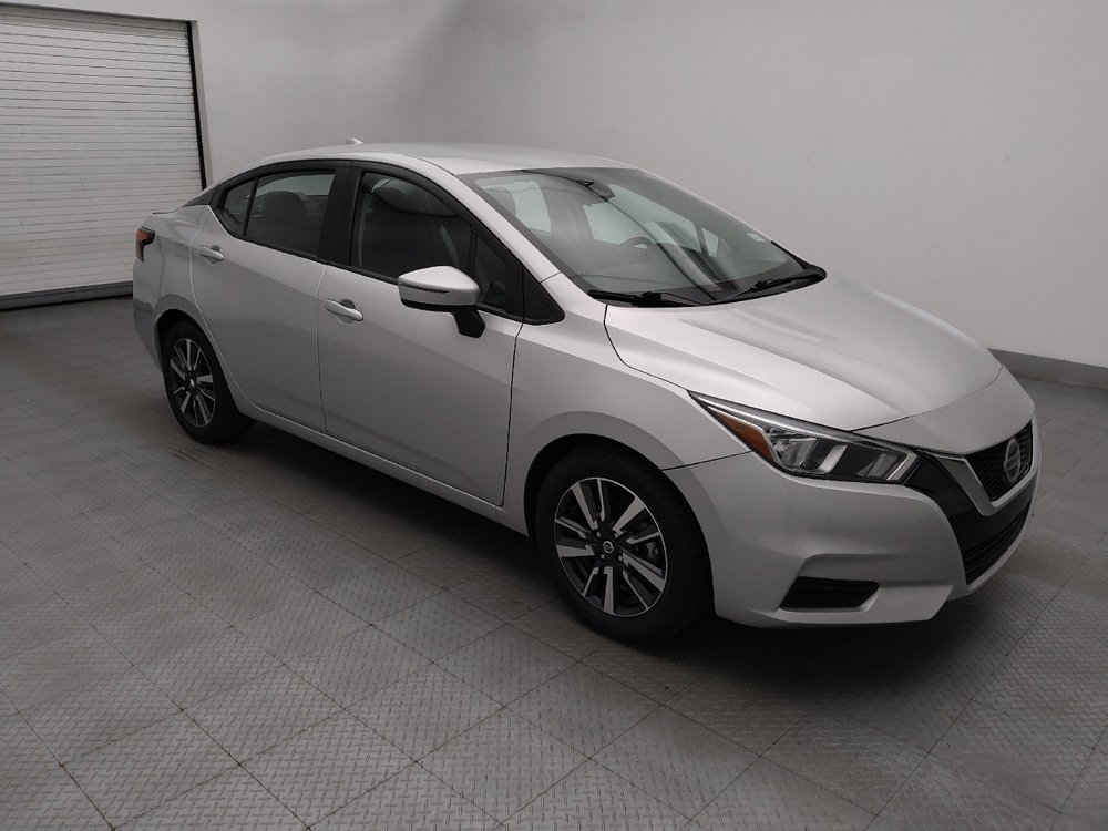Used 2021 Nissan Versa SV FWD image 11