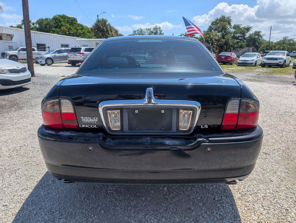 Used 2005 Lincoln LS image 6