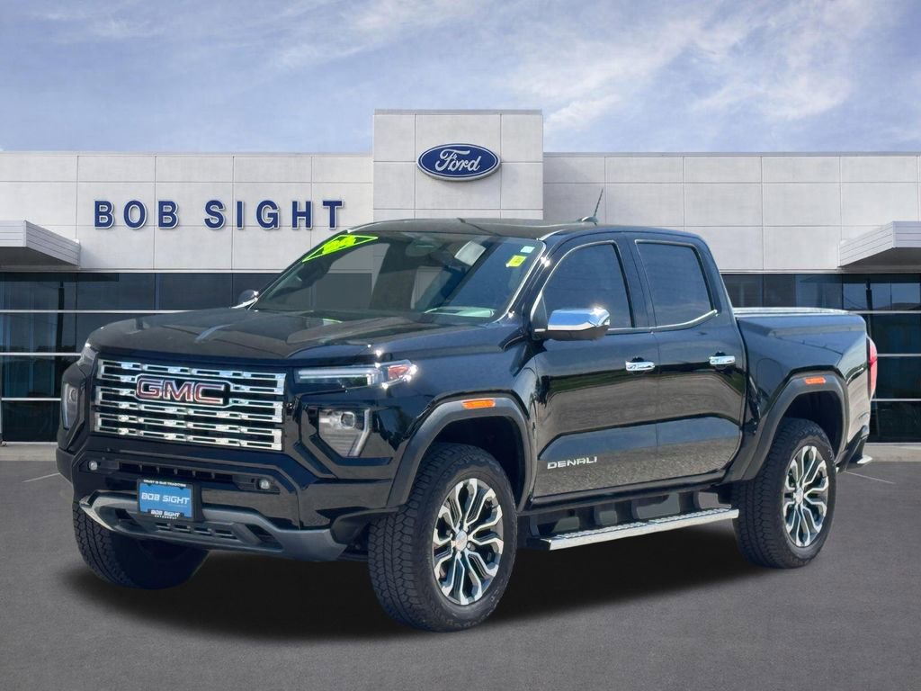 Used 2024 GMC Canyon Denali AWD/4WD image 2