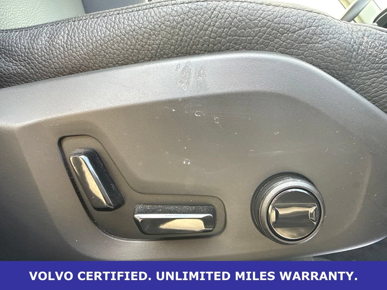 Certified 2023 Volvo S90 B6 Plus w/ Protection Package Premier AWD/4WD image 12