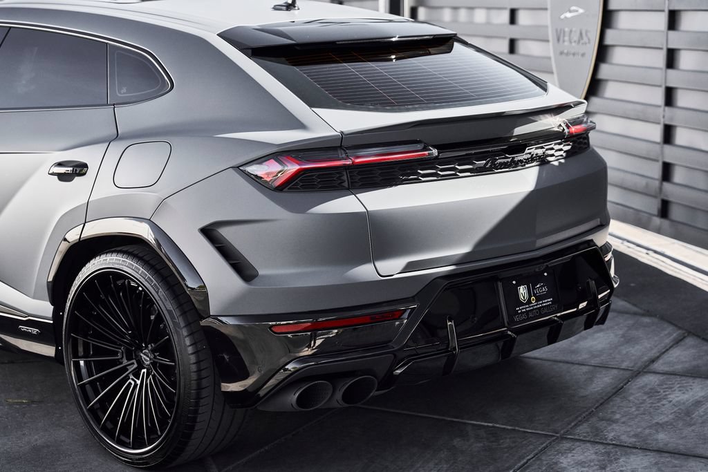 Used 2025 Lamborghini Urus S AWD/4WD image 11