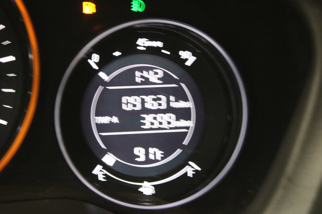 Used 2017 Honda HR-V EX-L image 34