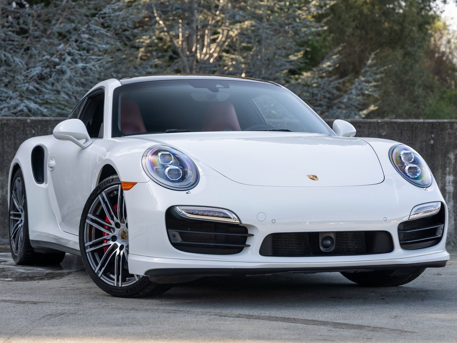 Used 2016 Porsche 911 Turbo image 6