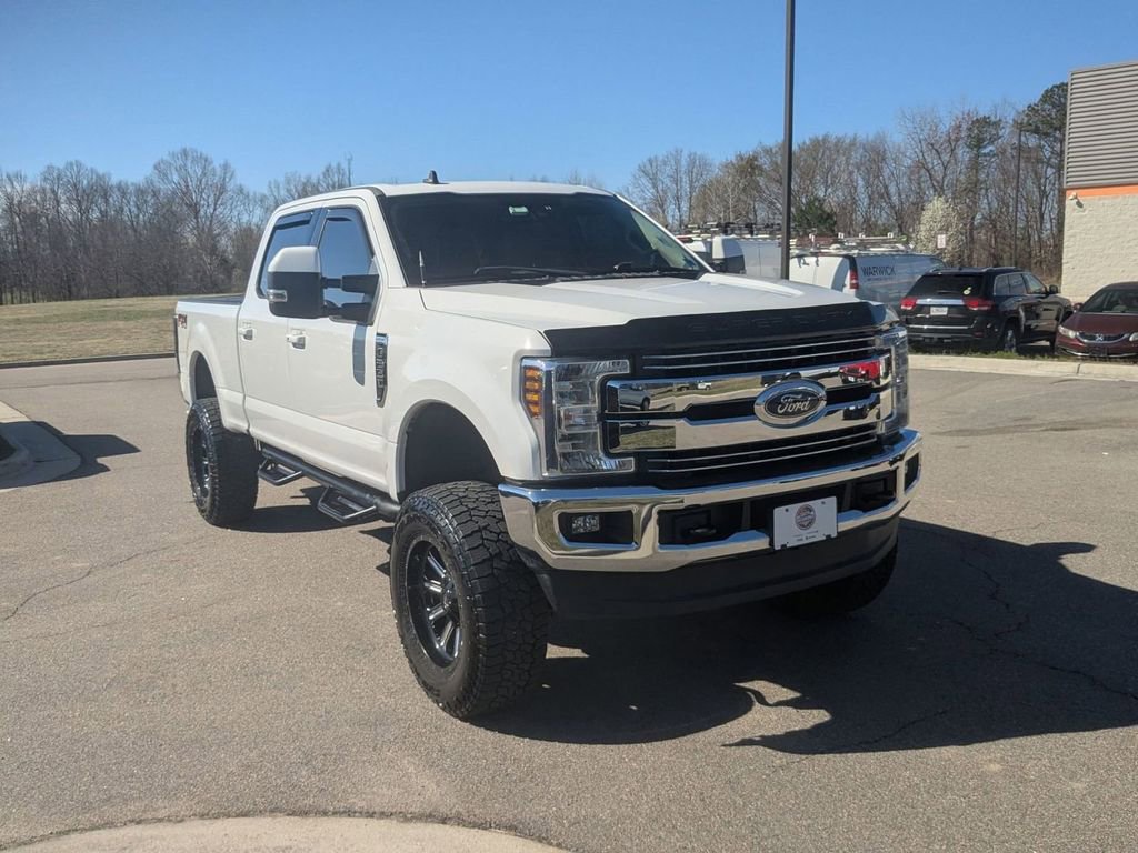 Used 2019 Ford F250 Lariat w/ Lariat Ultimate Package AWD/4WD image 7
