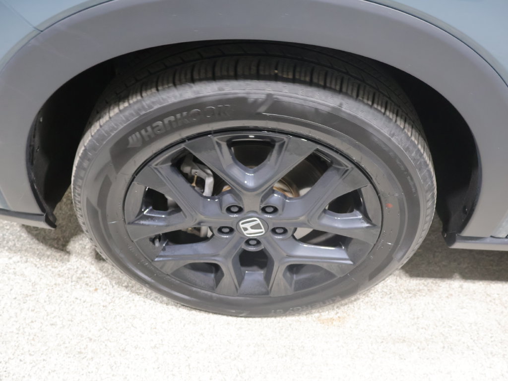 Used 2024 Honda HR-V Sport image 9