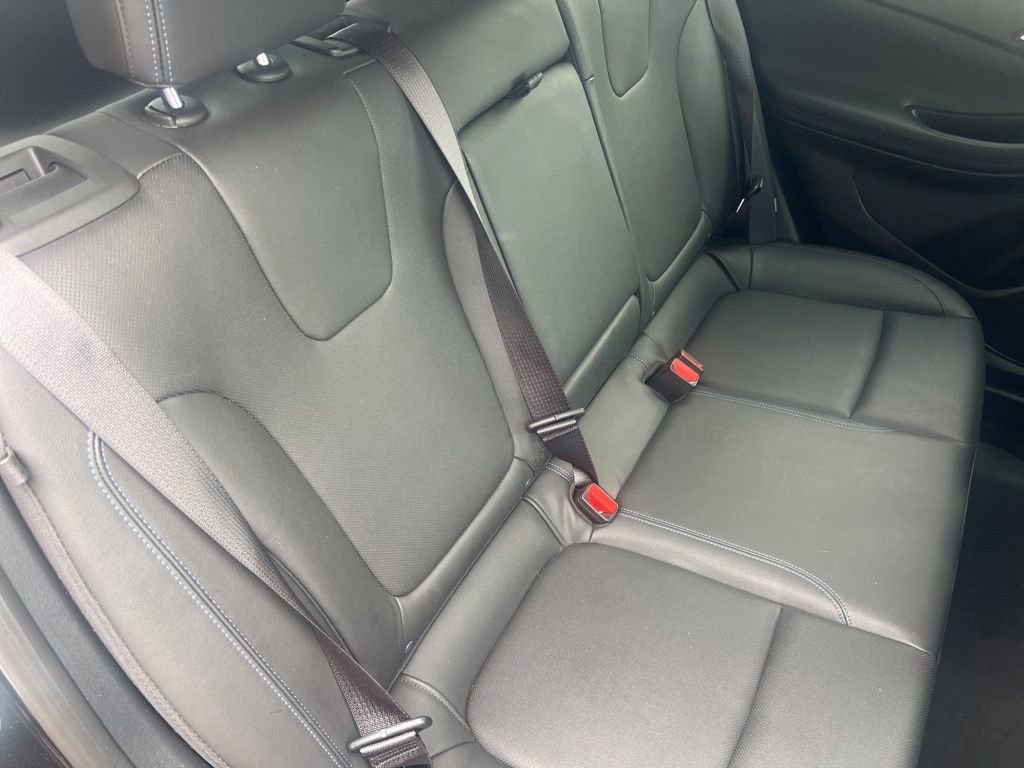 Used 2025 Buick Encore GX Sport Touring w/ Comfort Package FWD image 14