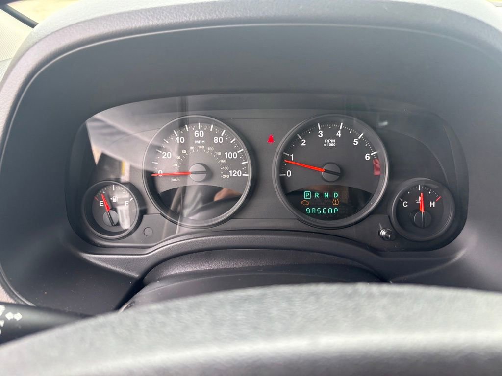 Used 2010 Jeep Patriot Sport AWD/4WD image 16