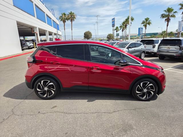 Certified 2022 Chevrolet Bolt LT w/ Infotainment Package FWD image 7