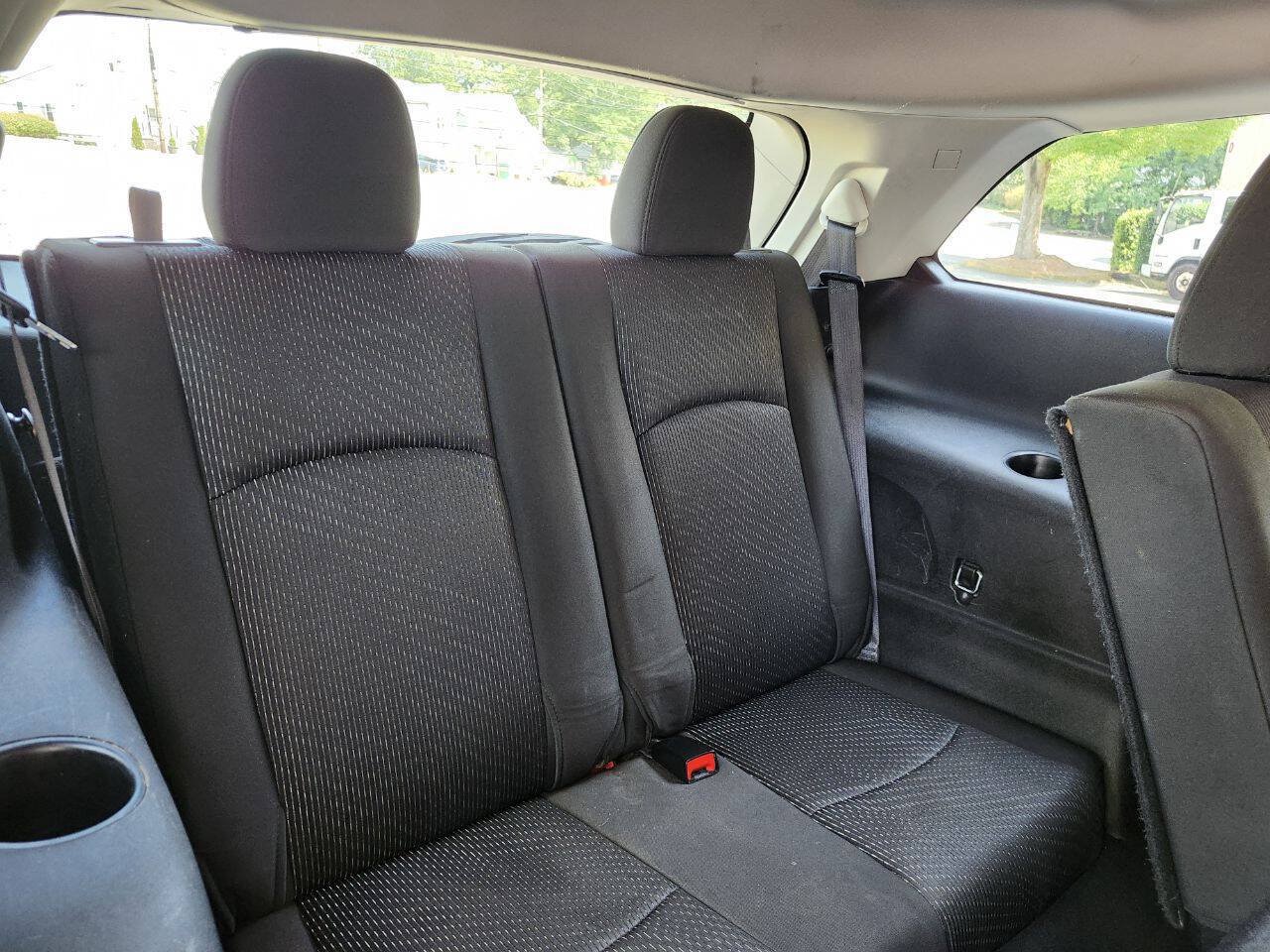 Used 2019 Dodge Journey SE w/ Connectivity Group FWD image 8