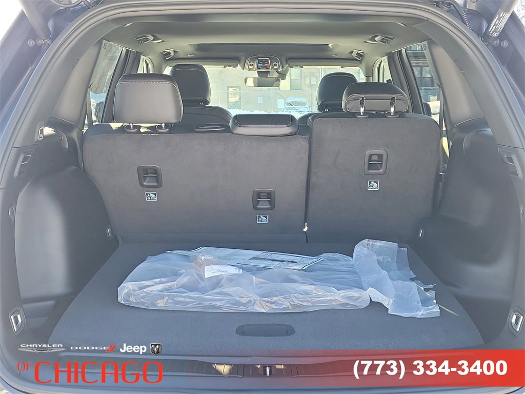 New 2026 Jeep Grand Cherokee Laredo image 8