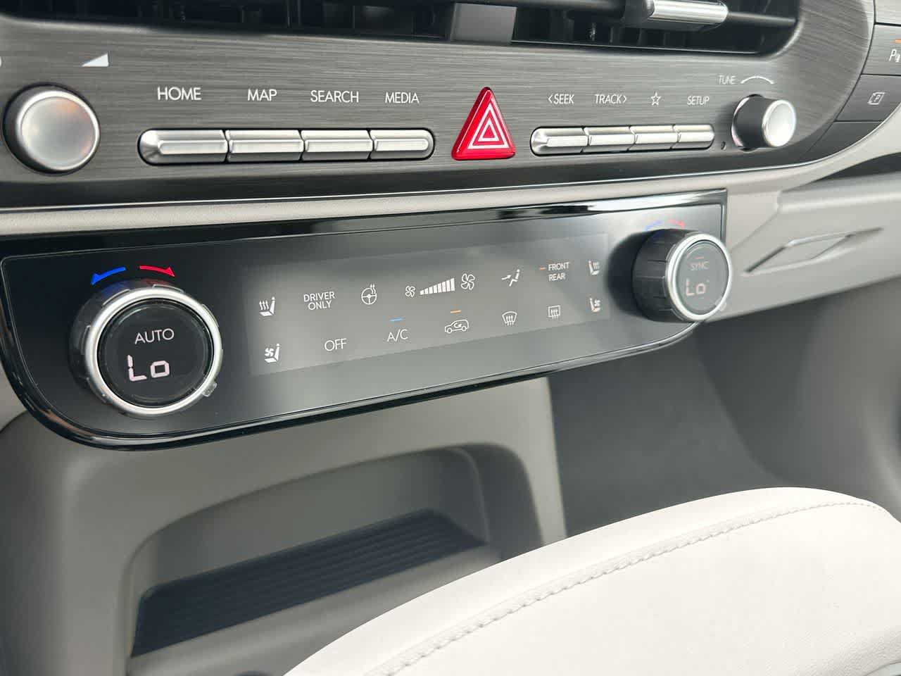 New 2026 Hyundai Palisade SEL Premium FWD image 20