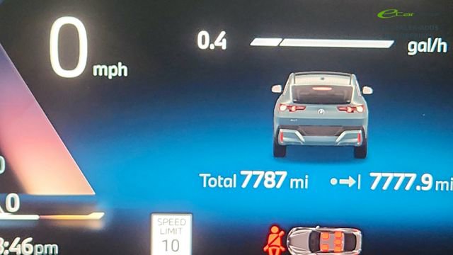 Used 2025 BMW X2 xDrive28i w/ Technology Package image 41