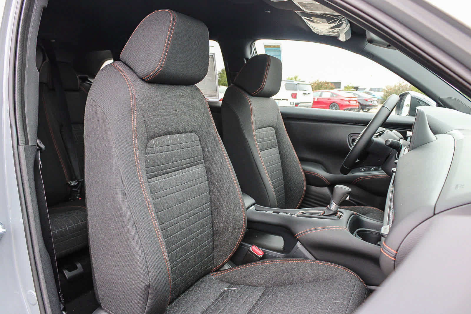 Used 2027 Honda HR-V Sport image 16