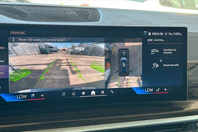 Used 2024 BMW X7 xDrive40i image 20