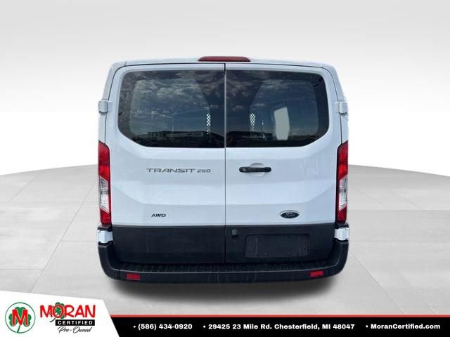 Used 2024 Ford Transit 250 Low Roof AWD w/ Exterior Upgrade Package image 5