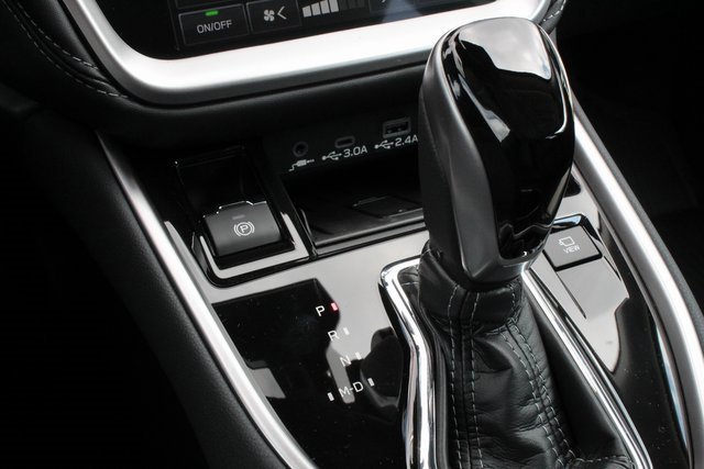 New 2025 Subaru Outback Touring XT image 16