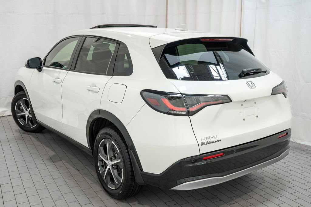 Used 2023 Honda HR-V EX-L image 3