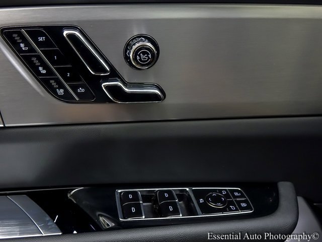 New 2026 Cadillac Vistiq Sport w/ LPO, Floor Liner Package image 20