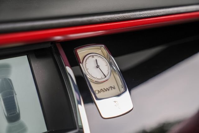 Used 2016 Rolls-Royce Dawn RWD image 40