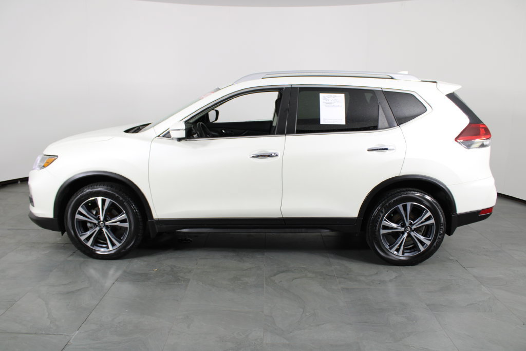 Certified 2020 Nissan Rogue SV w/ Premium Package AWD/4WD image 14
