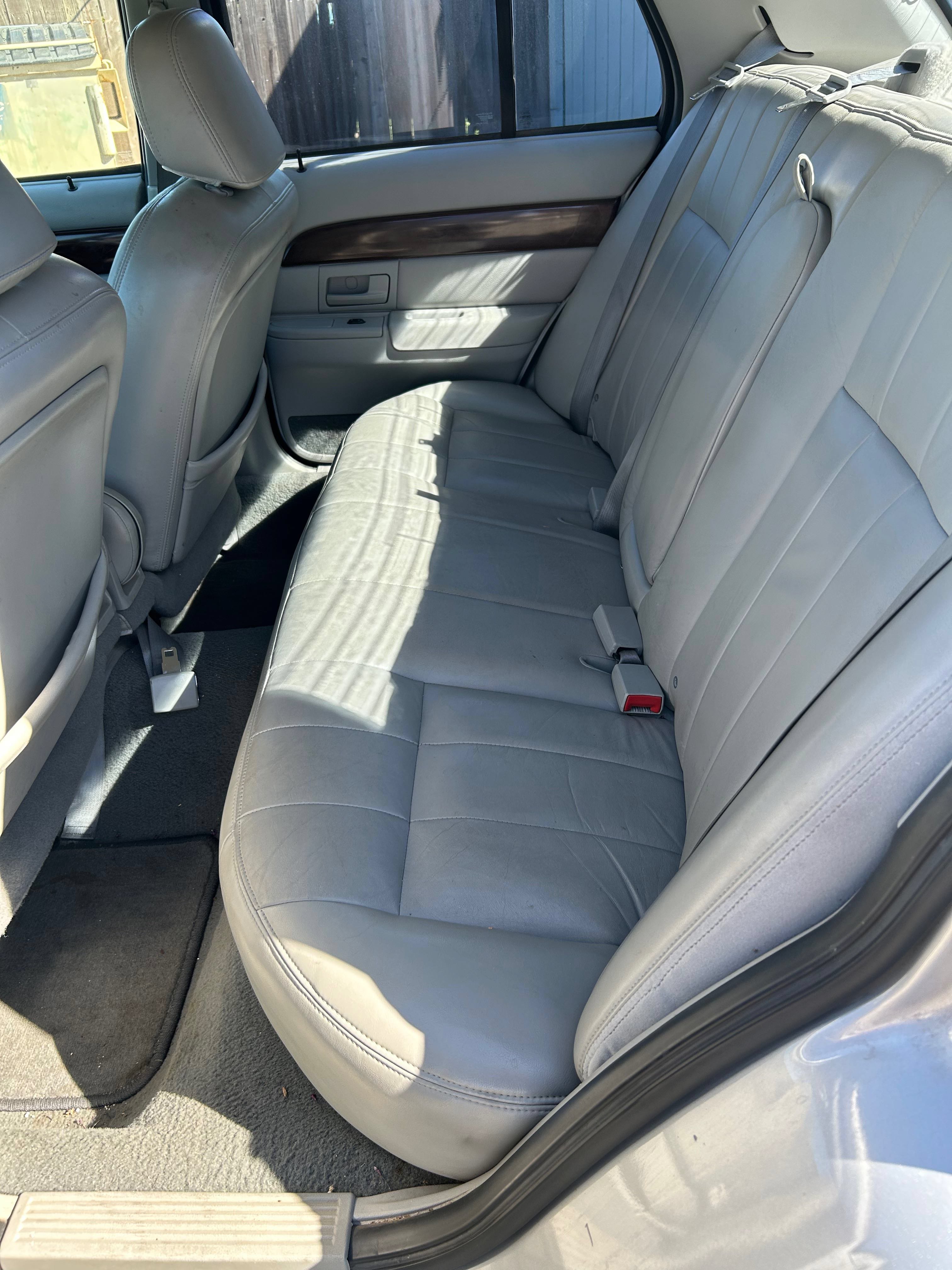 Used 2003 Mercury Grand Marquis LS RWD image 11