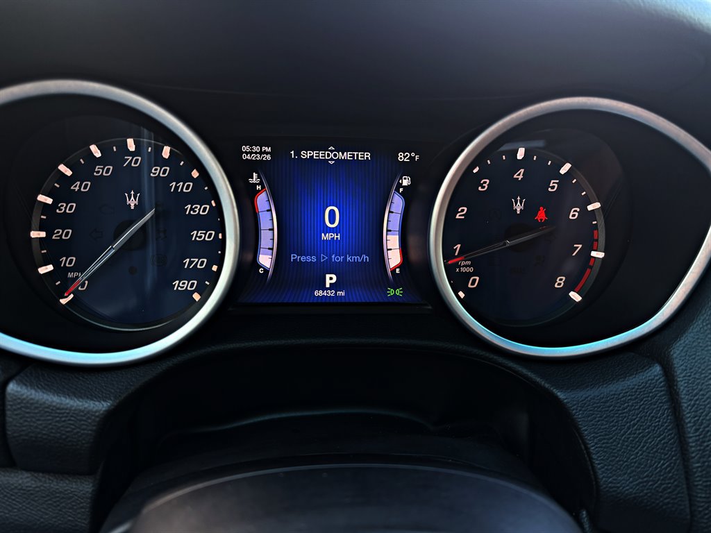 Used 2015 Maserati Ghibli RWD image 12