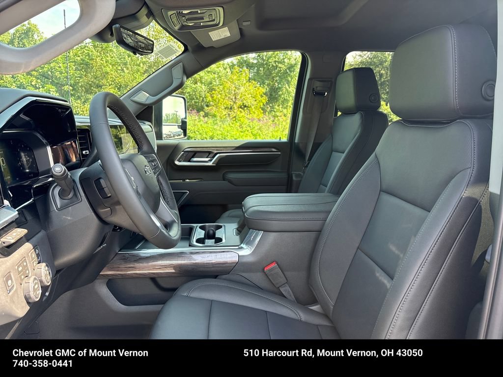 New 2026 Chevrolet Silverado 2500 LTZ w/ LTZ Plus Package AWD/4WD image 12