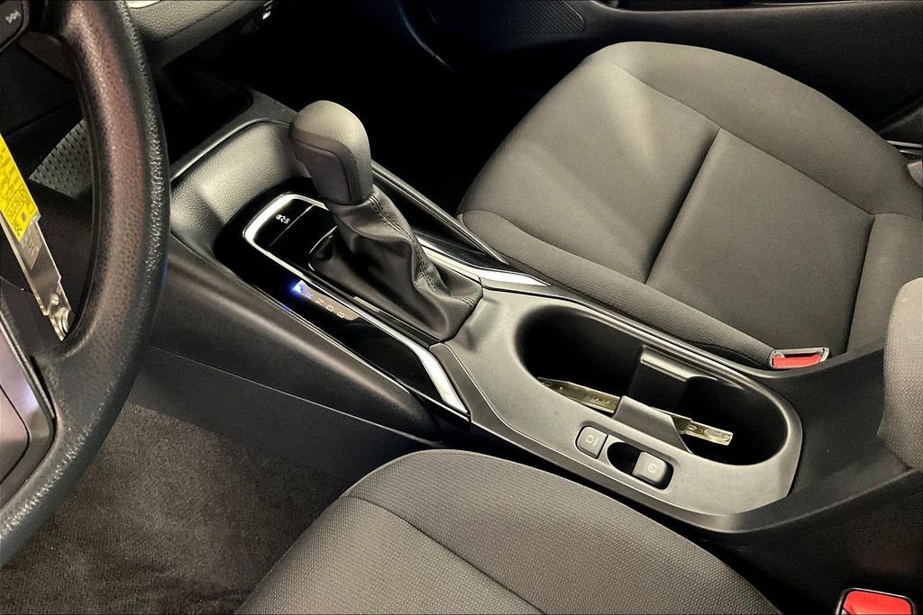 Used 2024 Toyota Corolla LE image 18