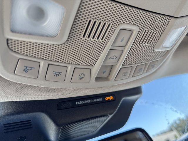 Used 2024 Ford Expedition Platinum AWD/4WD image 23