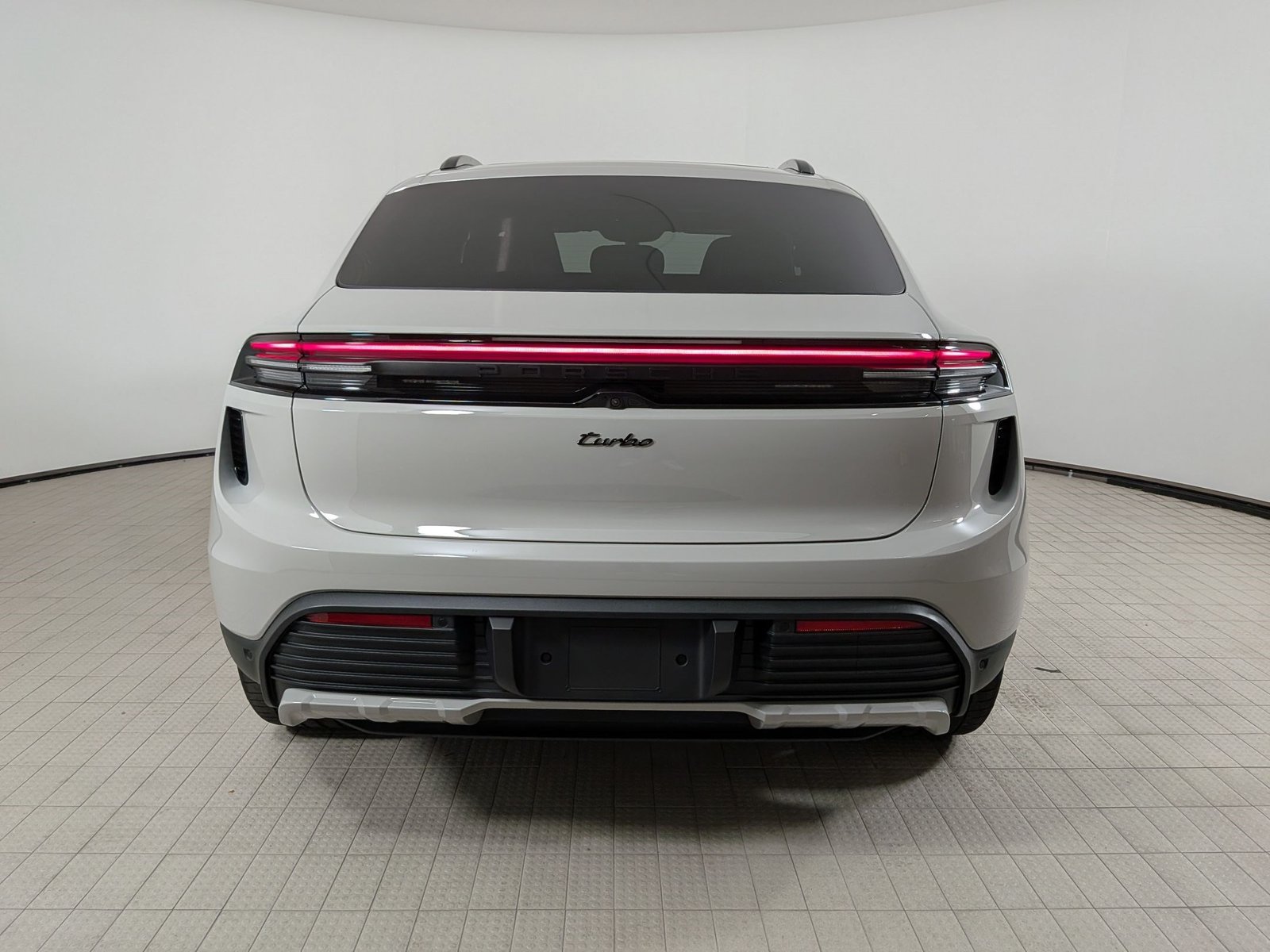 New 2026 Porsche Macan Turbo Electric AWD/4WD image 10