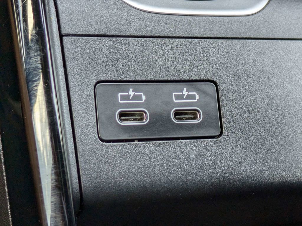 Used 2025 BMW X1 xDrive28i image 28