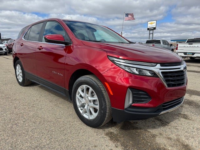 Used 2023 Chevrolet Equinox LT image 1