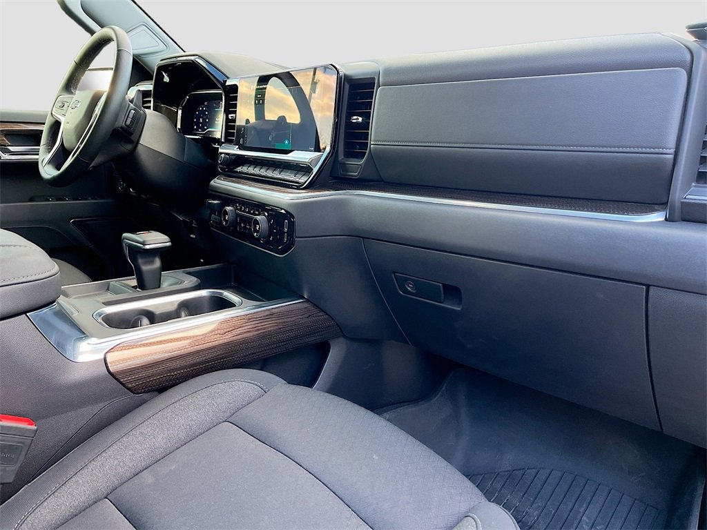 Used 2025 Chevrolet Silverado 1500 RST w/ Z71 Off-Road Package image 26