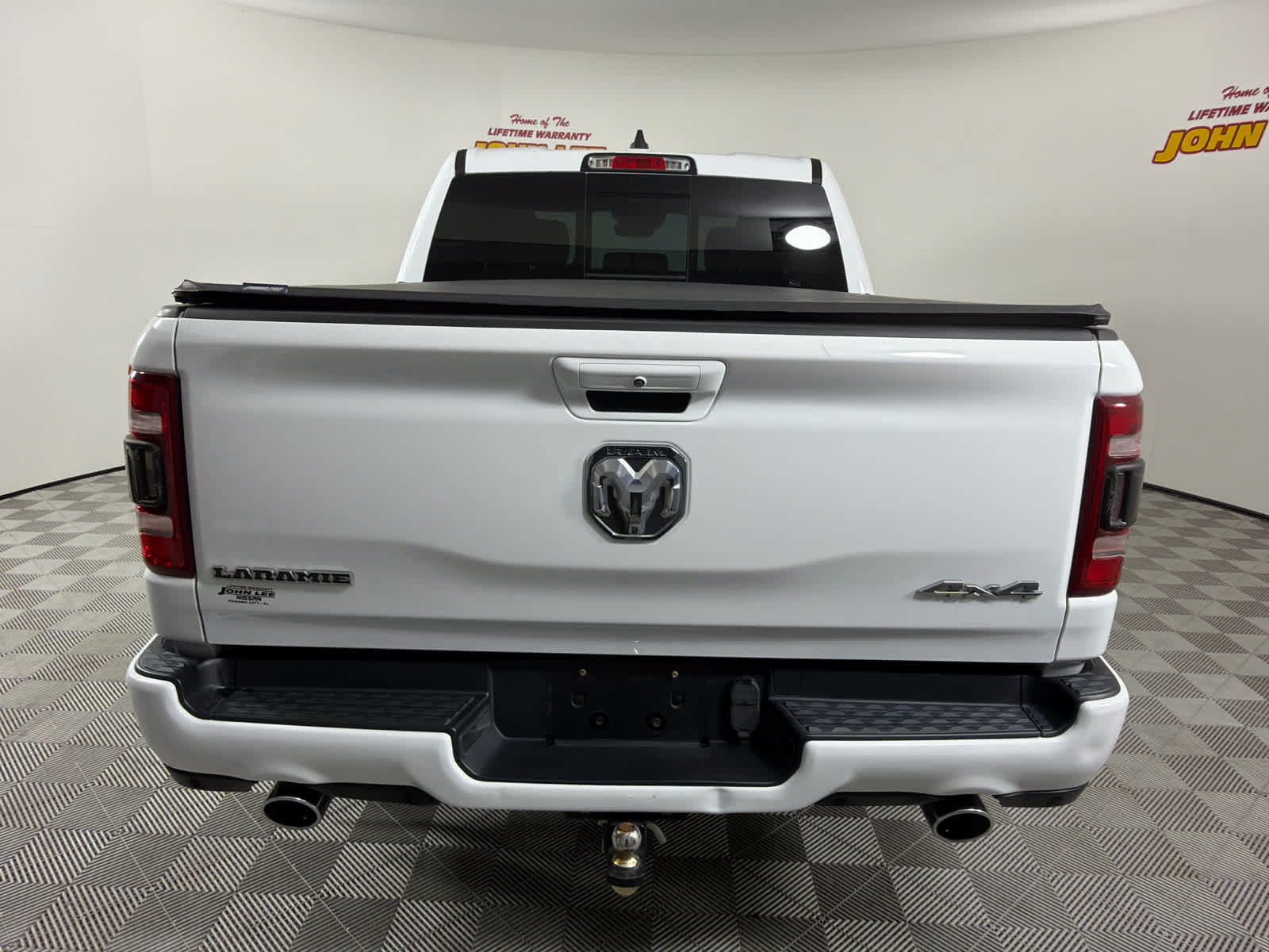 Used 2021 RAM 1500 Laramie w/ Sport Appearance Package AWD/4WD image 4