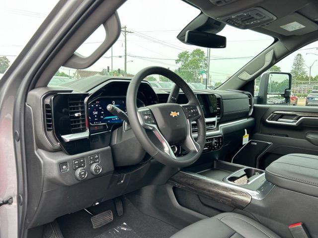 New 2026 Chevrolet Silverado 2500 LTZ w/ LTZ Plus Package AWD/4WD image 26