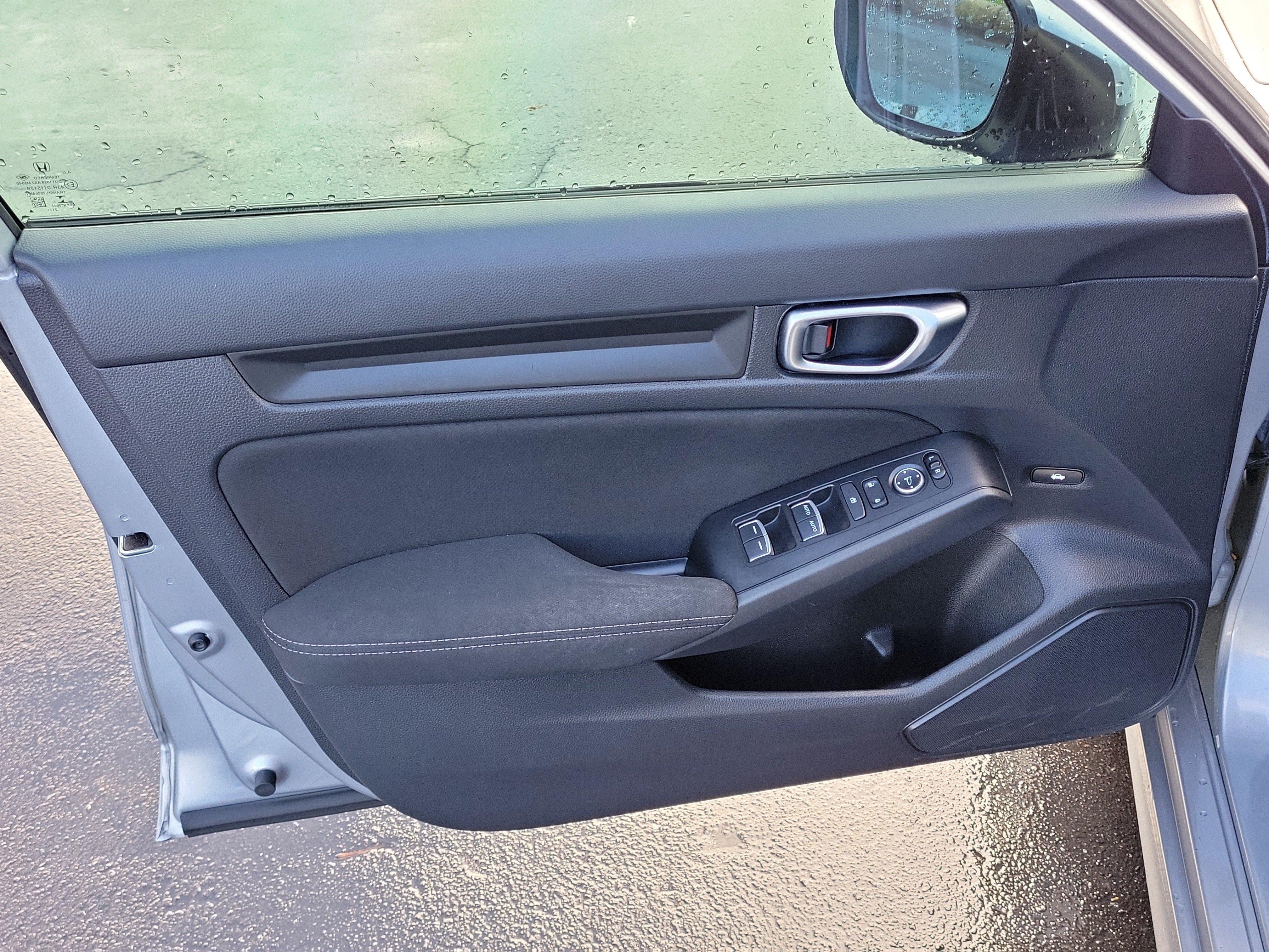 Used 2022 Honda Civic LX image 15