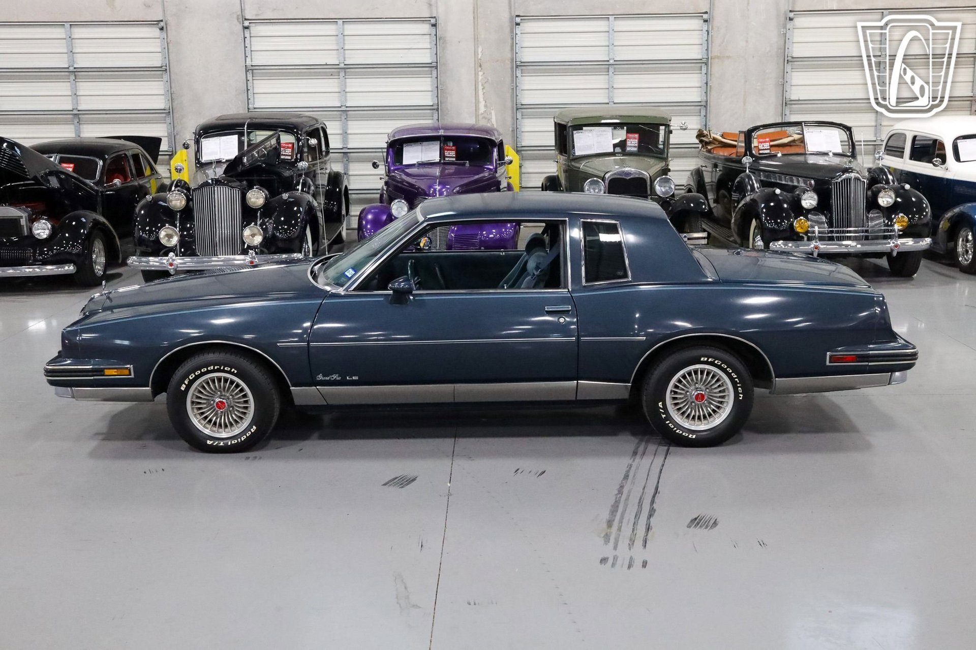 Used 1987 Pontiac Grand Prix LE image 12