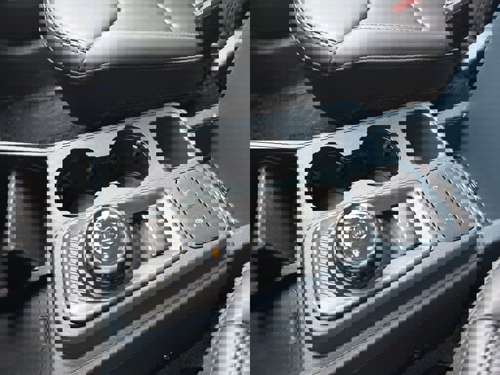 New 2026 Ford Maverick Lariat image 26