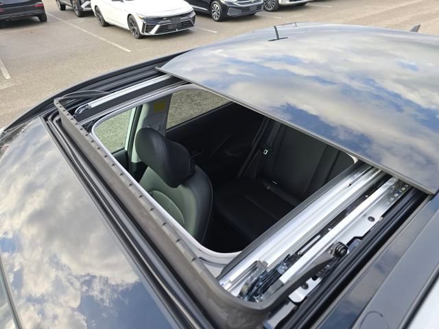 New 2026 Hyundai Kona Limited image 3