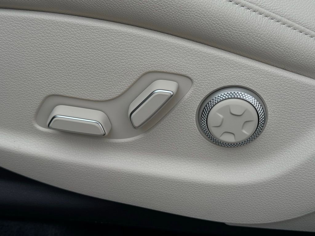 New 2026 Genesis GV80 2.5T Select image 29