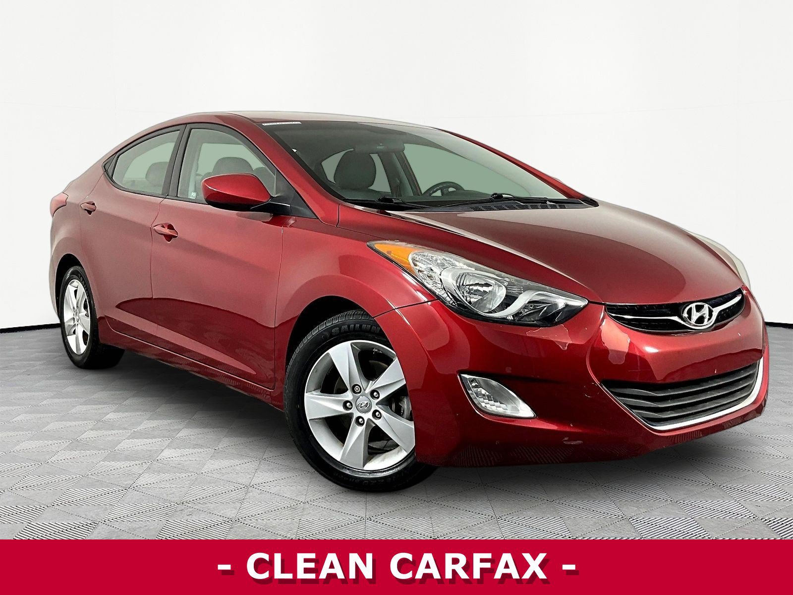 Used 2013 Hyundai Elantra GLS w/ Preferred Pkg FWD video 3