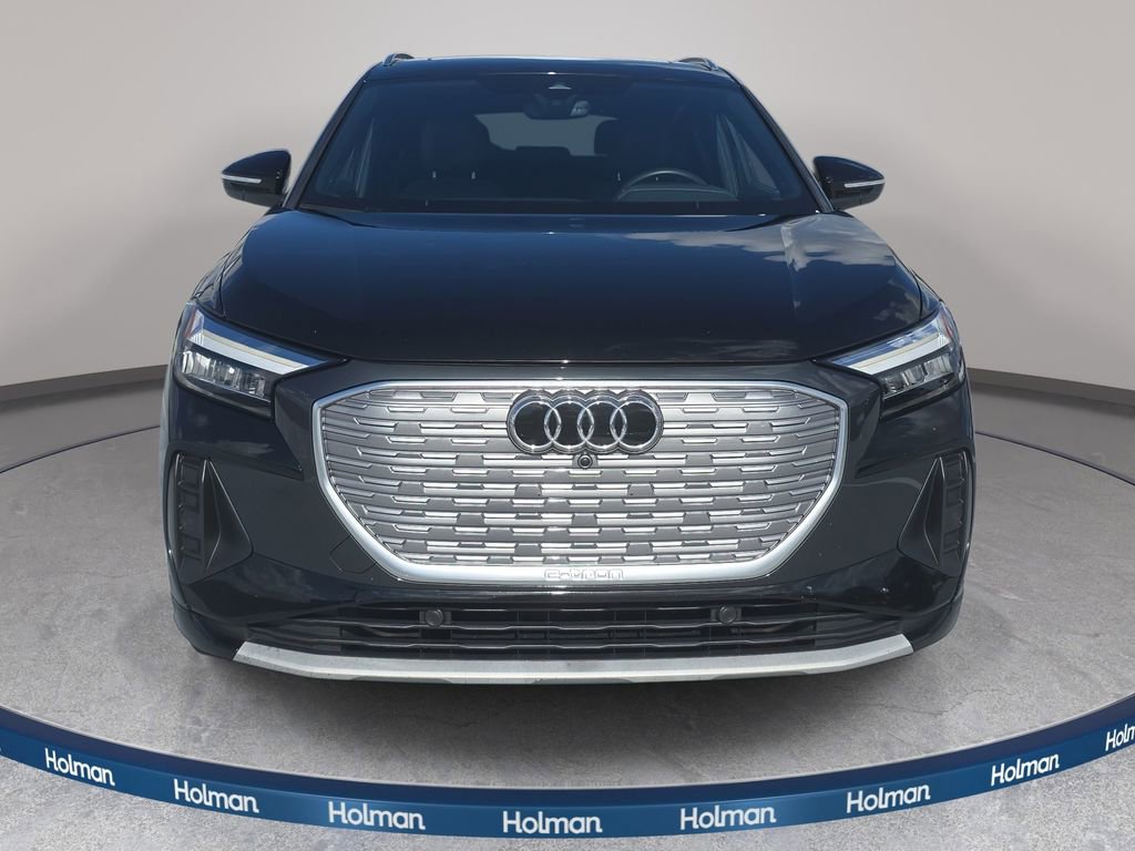 Used 2022 Audi Q4 e-tron Premium Plus w/ Premium Plus AWD/4WD image 3