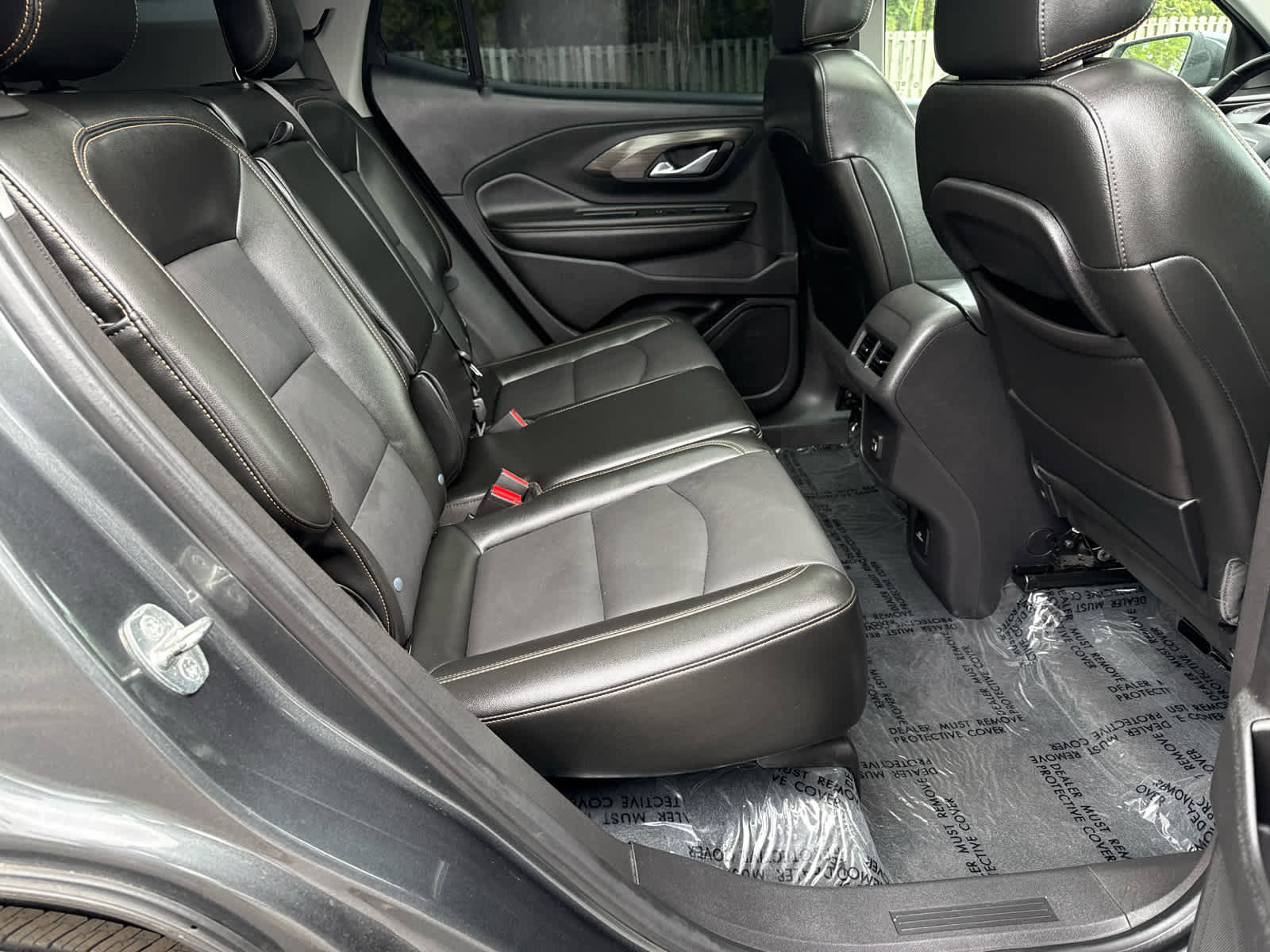 Used 2020 GMC Terrain SLT w/ GMC Pro Grade Package AWD/4WD image 14