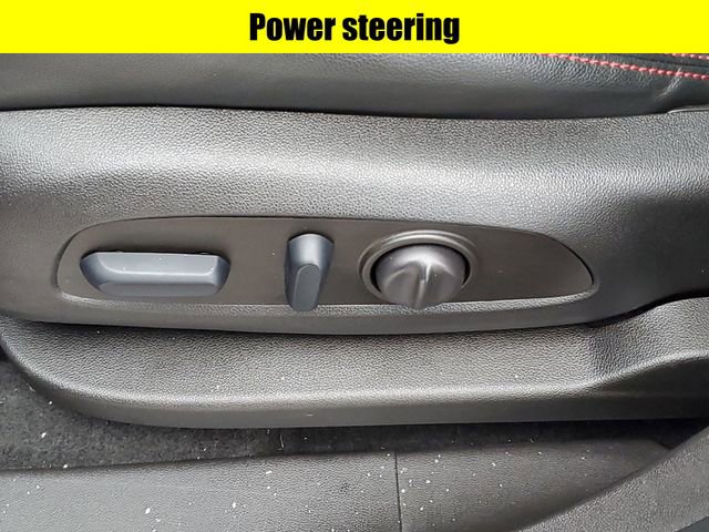 Used 2023 Chevrolet Equinox RS w/ RS Leather Package image 25