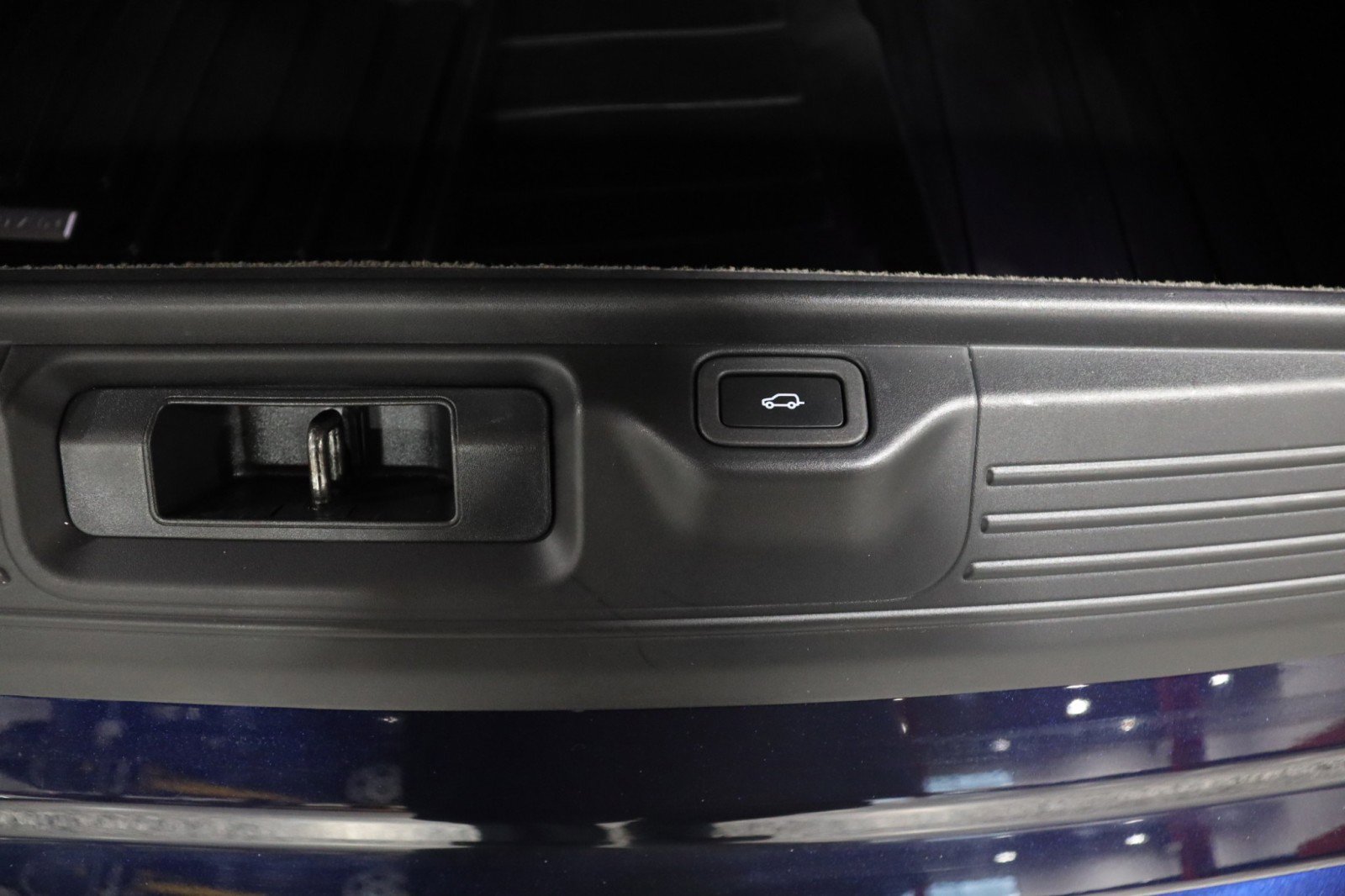 Used 2019 Land Rover Range Rover HSE image 31