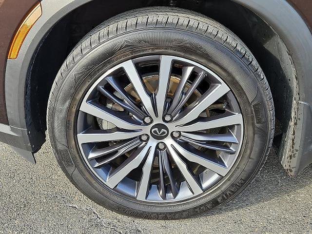Certified 2022 INFINITI QX60 Sensory w/ Vision Package image 8