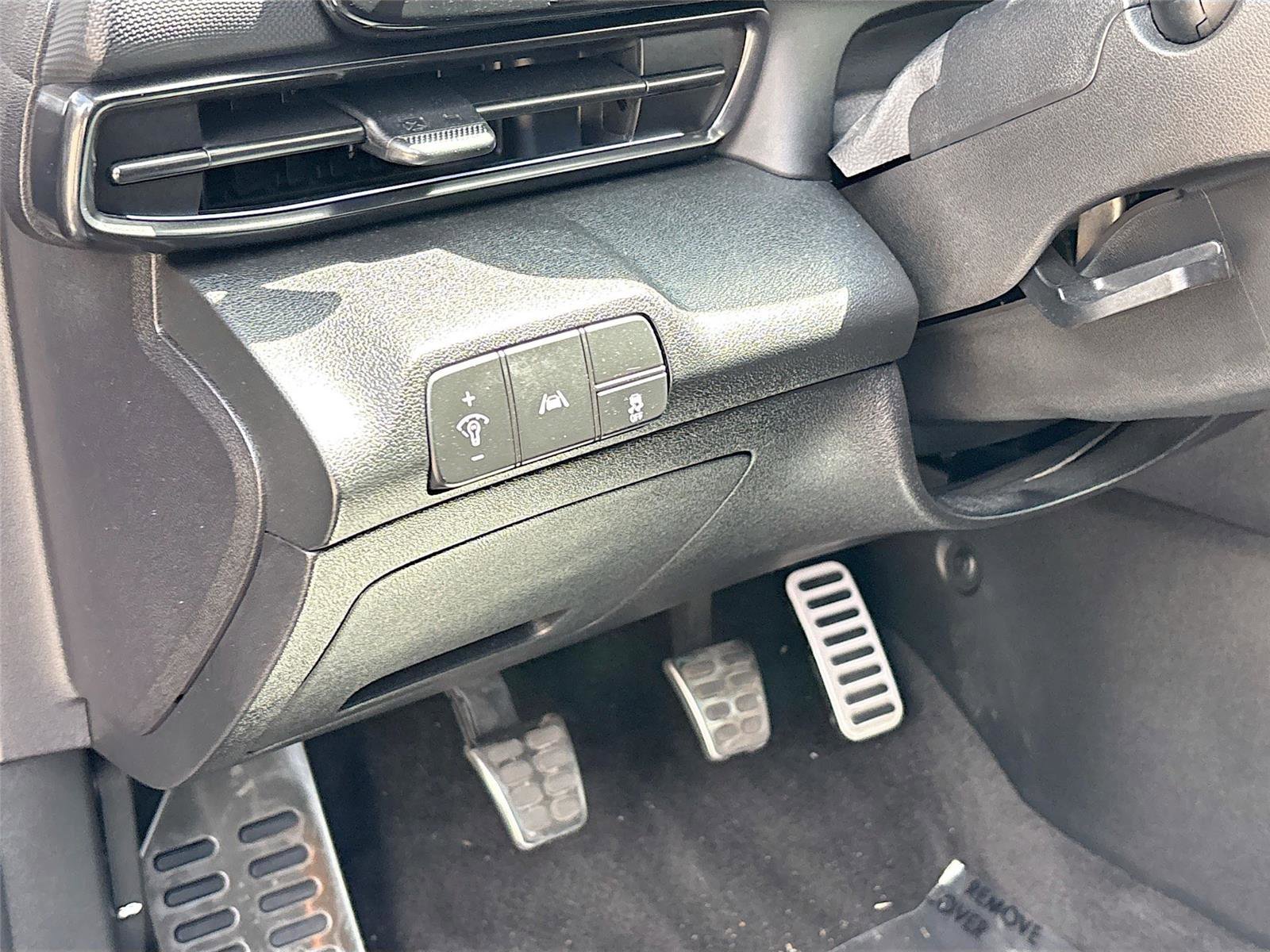 Used 2022 Hyundai Elantra N image 10