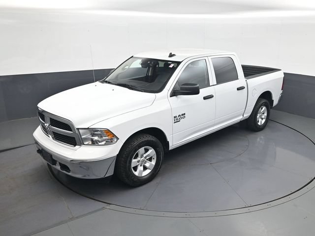 Used 2022 RAM 1500 Classic SLT w/ Electronics Group AWD/4WD image 13