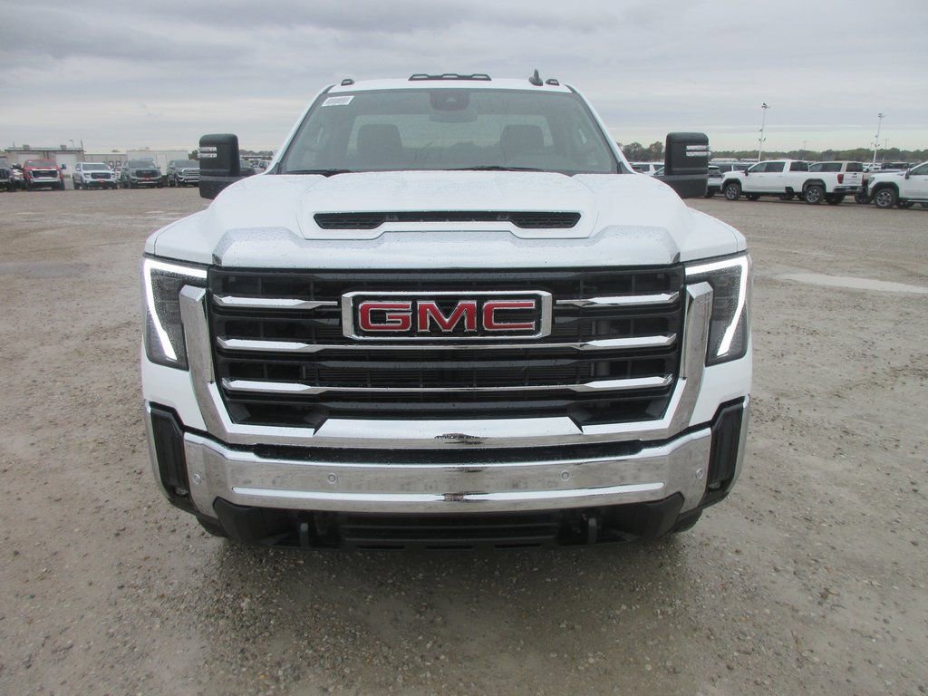 New 2026 GMC Sierra 2500 SLE image 11